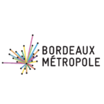 Logo de Bordeaux métropole, partenaire du musée du vin et du négoce de Bordeaux.